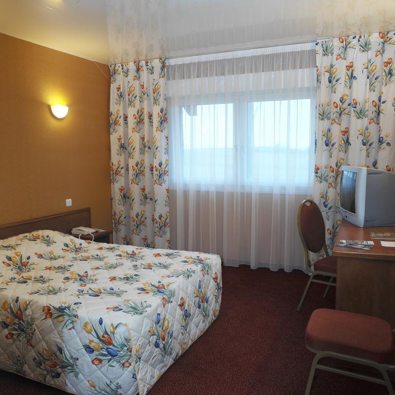 Inter-Hotel L'Aquarium Arras Zimmer foto